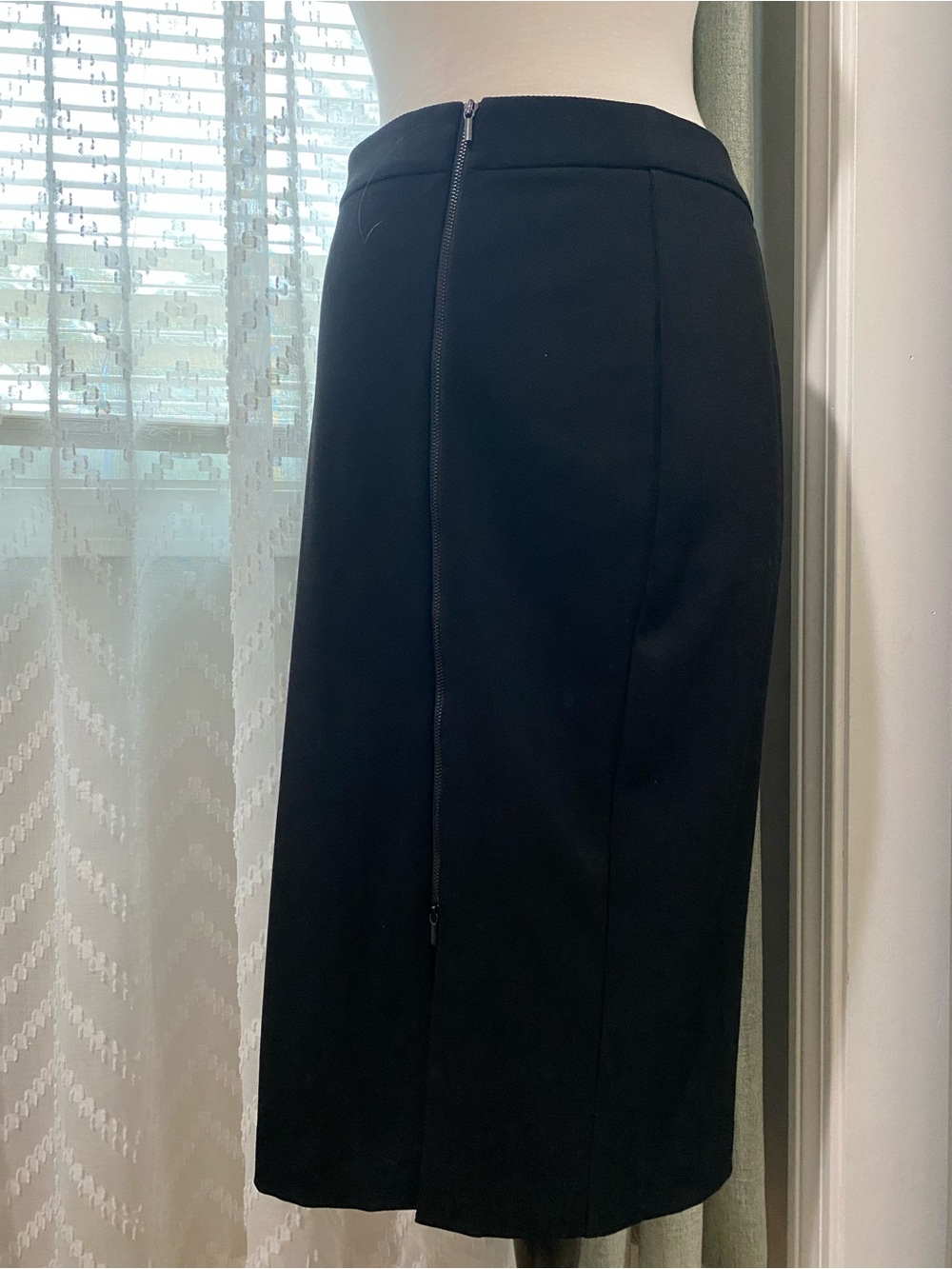 Women's Black Pencil Skirt with side Zipper